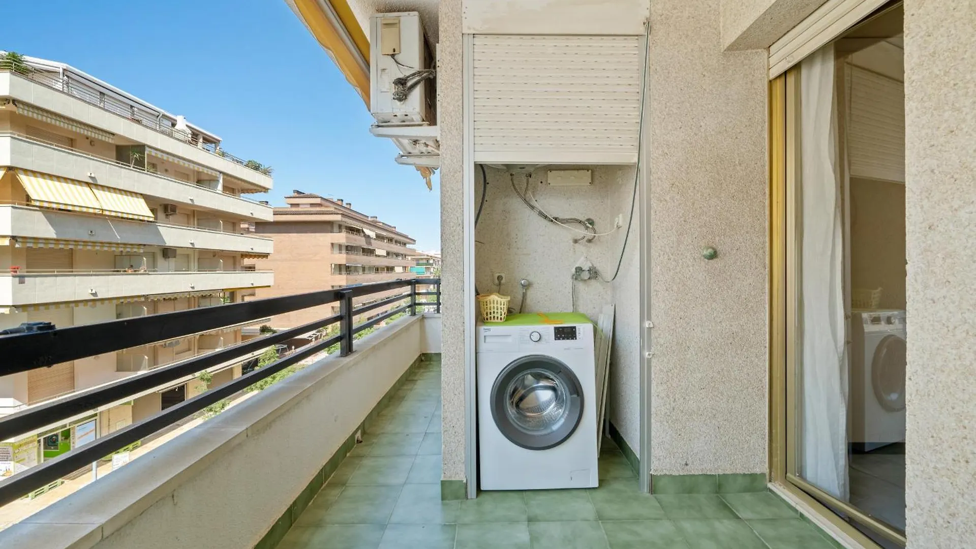 Bahia II Apartment La Pineda Spain